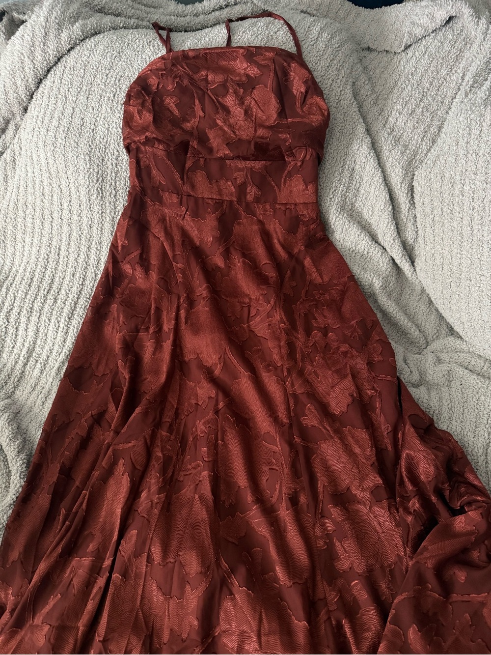 RIHOAS Stunning Flowy Maxi Dress - Picture 3 of 6